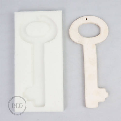 Big key pendant