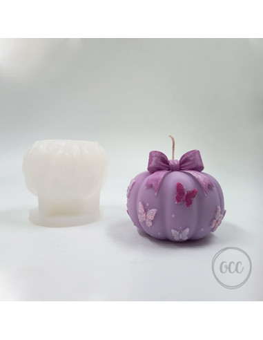 Pumpkin with Bows